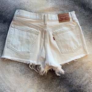 Levi’s shorts